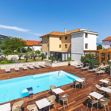 Vila Iris Baska Экстерьер фото